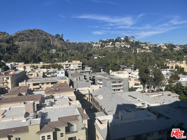 7250 Franklin Ave #906, Los Angeles, CA 90046