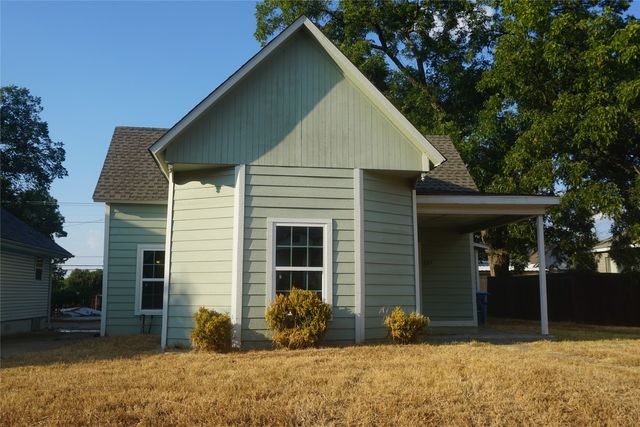 127 E  Hull St, Denison, TX 75021