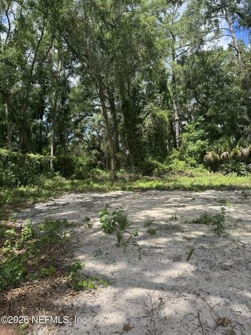 110 REED-BELL Street, San Mateo, FL 32187