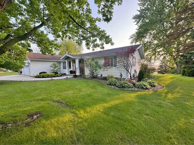 999 Milwaukee STREET, Lomira, WI 53048
