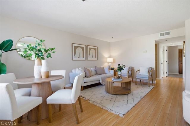 409 Utica Ave #D34, Huntington Beach, CA 92648