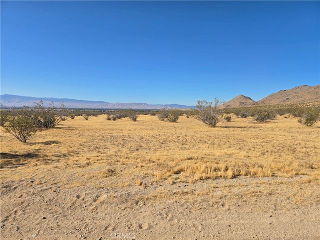 Falchion Rd #472-331-03, Apple Valley, CA 92307