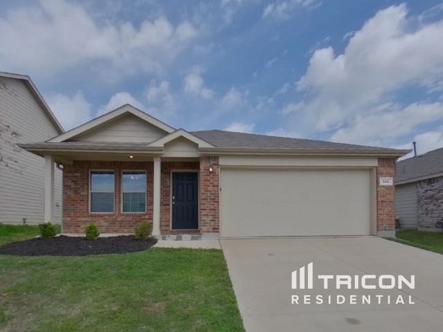 344 Falling Star Dr, Haslet, TX 76052