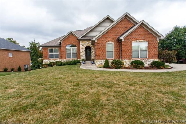 5103 Colin Court, Sellersburg, IN 47172