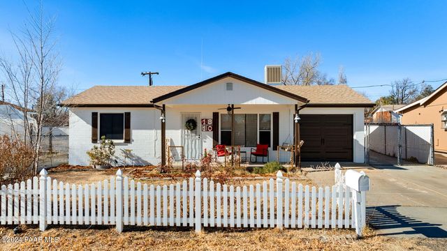 1810 Margaret St, Prescott, AZ 86301