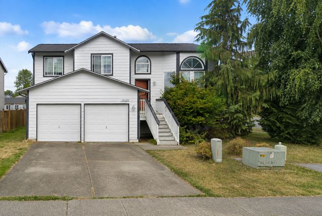 10628 57th Dr NE, Marysville, WA 98270