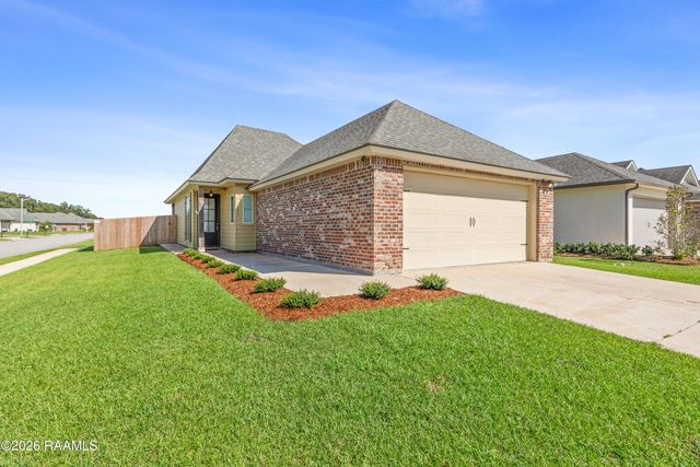 101 Grays Landing Ln, Lafayette, LA 70508