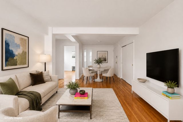 401 W  56th St #5L, New York, NY 10019