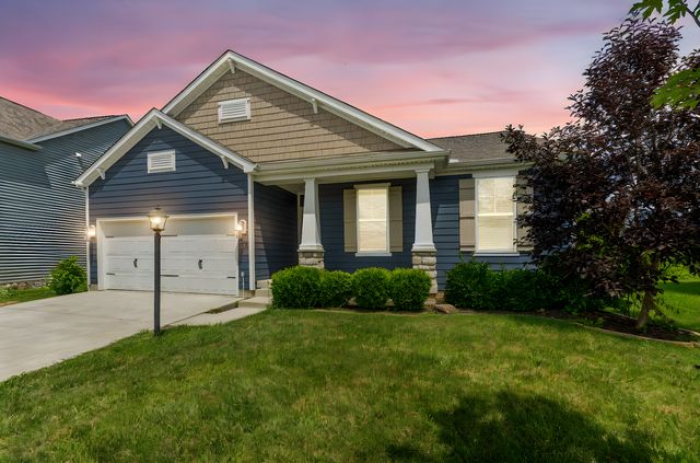 210 England St, Pickerington, OH 43147