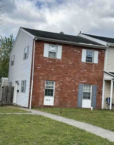 310 State St, East Greenville, PA 18041