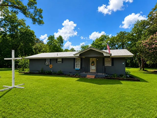 4807 Radium Springs Rd, Albany, GA 31705