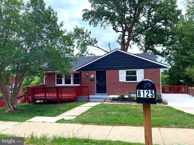 8125 Murray Hill Dr, Fort Washington, MD 20744