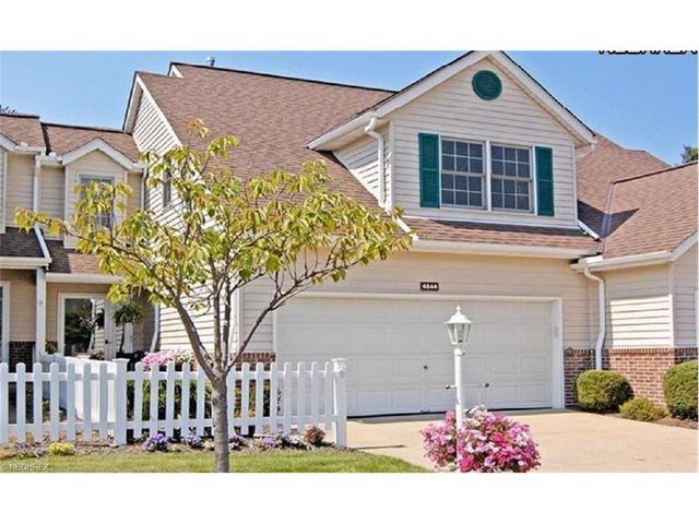4844 Honeylocust Ln #62, Westlake, OH 44145
