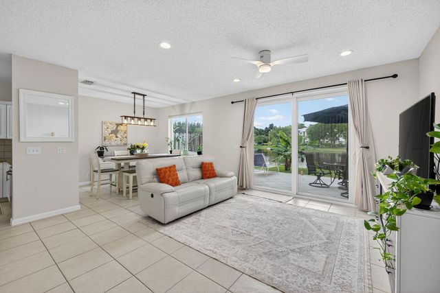 5046 Stagecoach Drive #5046, Pompano Beach, FL 33073