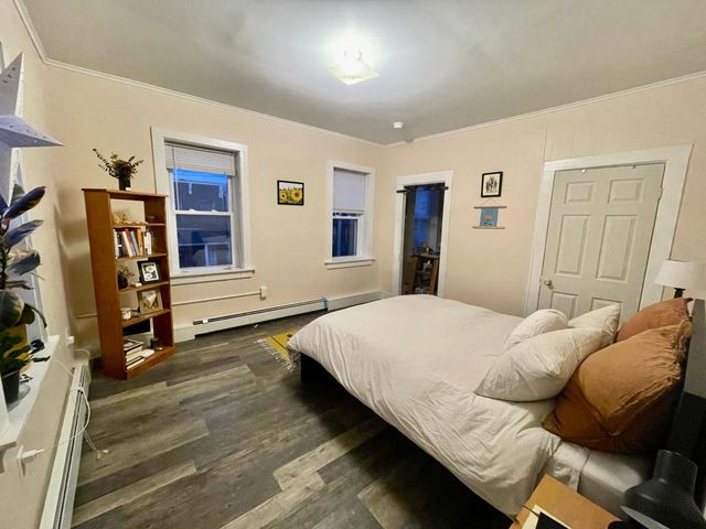 215 State St #2, Hudson, NY 12534