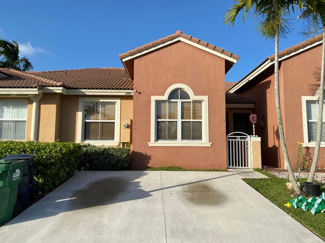 10985 SW 239th Ter, Homestead, FL 33032