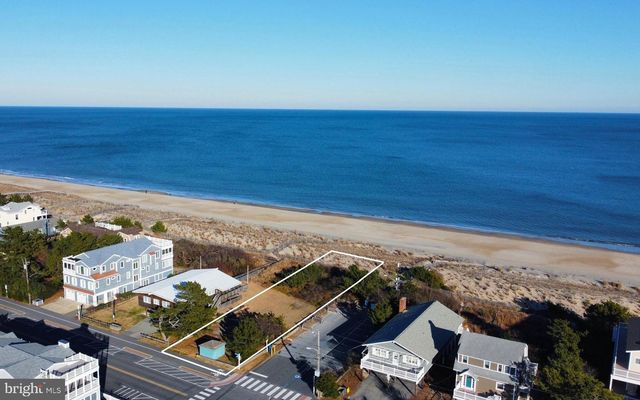 99 Maplewood St, Bethany Beach, DE 19930
