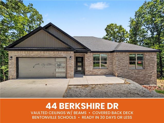 44 Berkshire Dr, Bella Vista, AR 72714