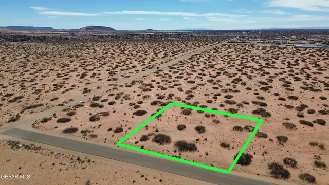 4798 Truscott Ave, El Paso, TX 79938