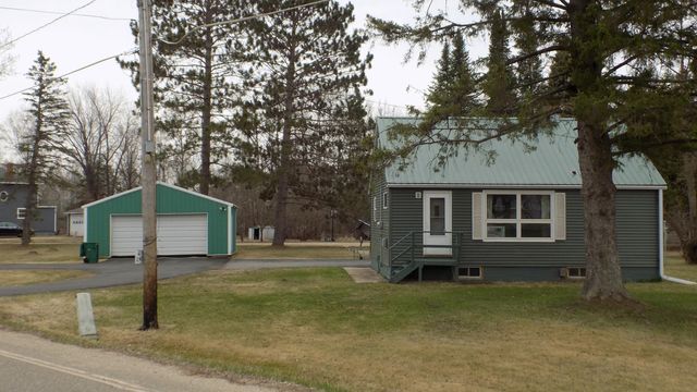90 Hodgins Ave, Taconite, MN 55786