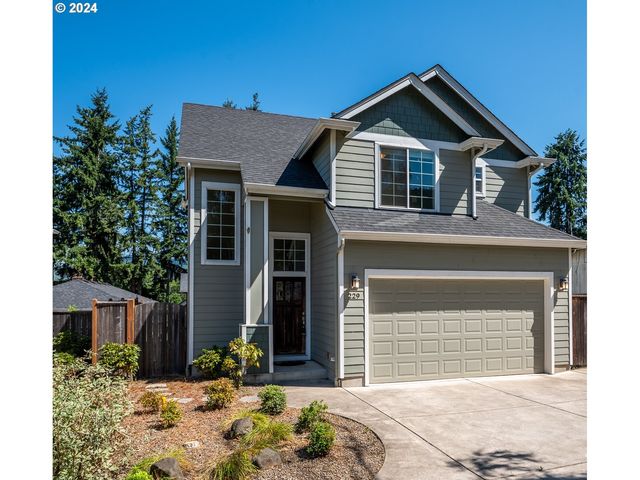 229 S  70th St, Springfield, OR 97478