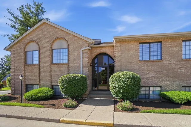3961 School Section Rd #36, Cincinnati, OH 45211