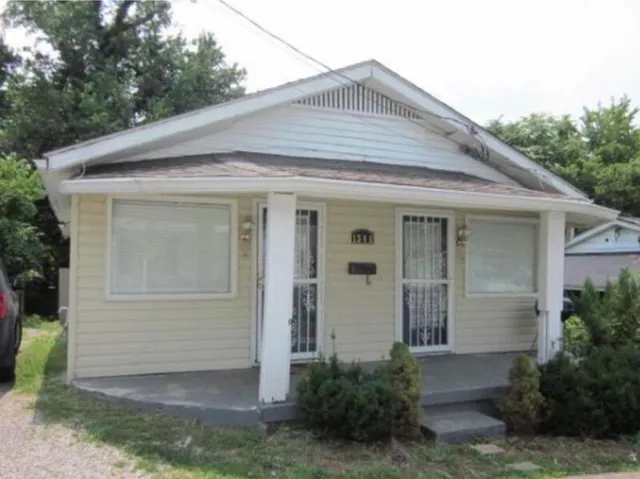 1346 Ohio Ter, Lexington, KY 40508