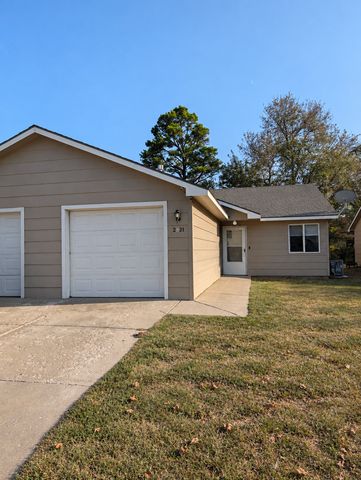 2821 W  9th St   N, Wichita, KS 67203