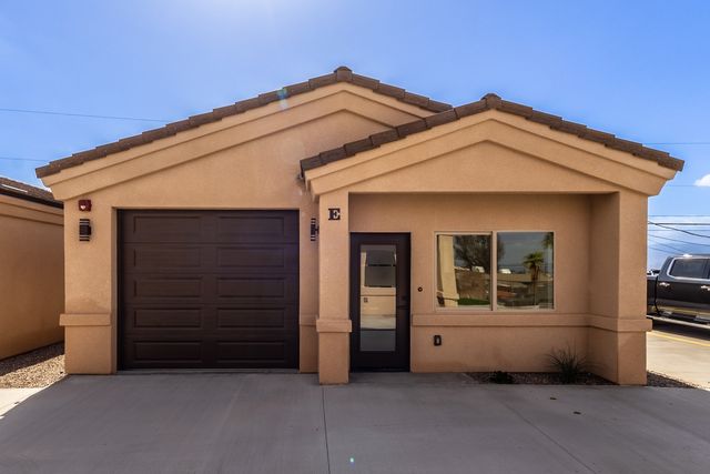 2778 McCulloch Blvd N #E, Lake Havasu City, AZ 86403