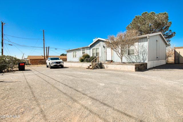 446 San Andres Dr, Anthony, NM 88021