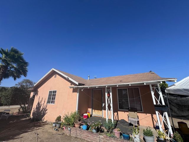 124 4th Place, Mc Farland, CA 93250