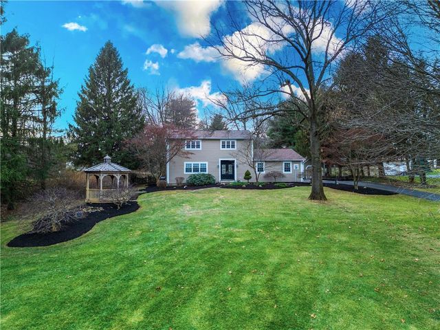 6464 Chestnut Hill Rd, Coopersburg, PA 18036