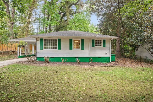 1095 Oakfield Dr SE, Atlanta, GA 30316