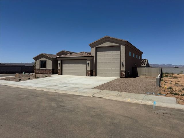 3685 Plains Ave, Kingman, AZ 86401