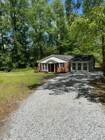 1 Batson Ln, Travelers Rest, SC 29690