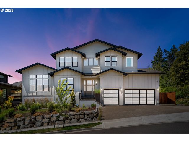 8815 SE Spyglass Dr, Happy Valley, OR 97086