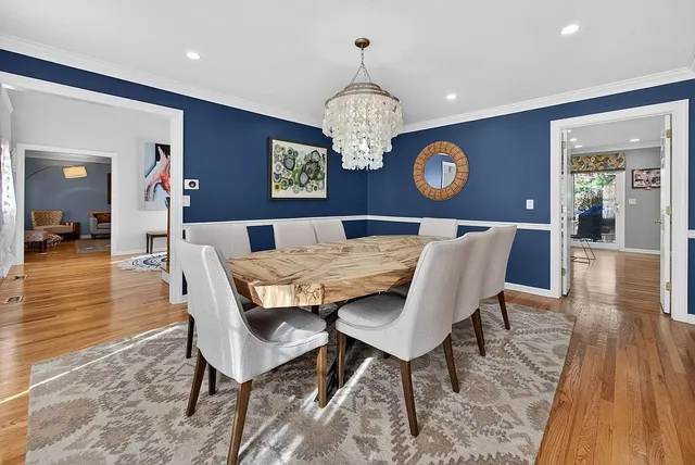 8 Devonshire Ln, Mendham, NJ 07945