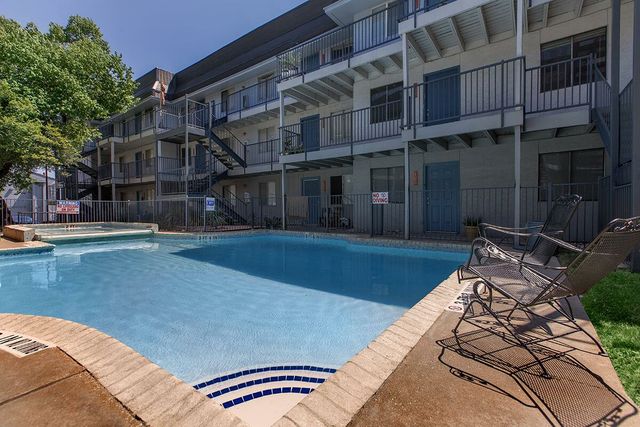 6309 Burns St #209, Austin, TX 78752