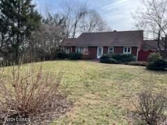 355 Groover Dr, Winfield, PA 17889