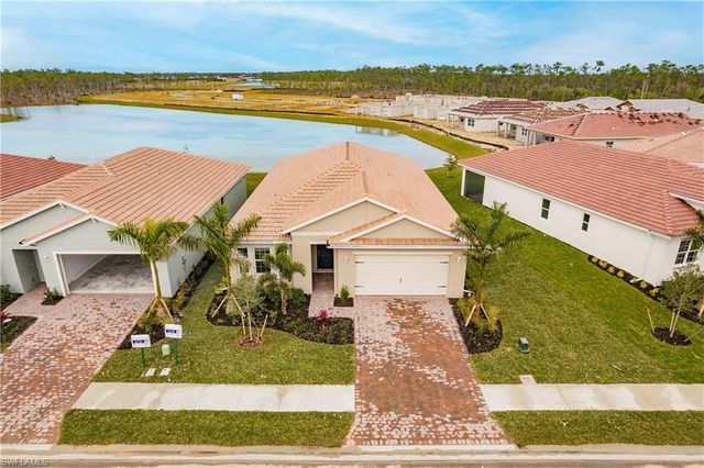 3817 Crosswater Dr, North Fort Myers, FL 33917