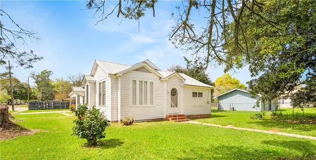 202 N  Mabel St, Bunkie, LA 71322