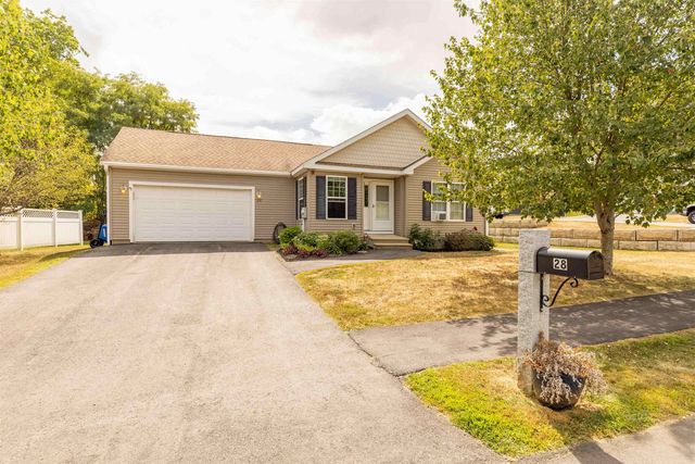 28 Palmetto Lane, Laconia, NH 03246