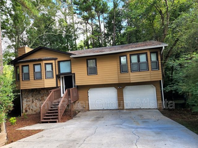 5870 Wellborn Trails, Lithonia, GA 30058