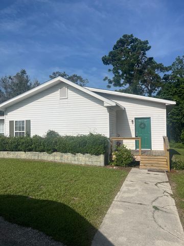 172 NW Gwen Lake Ave #101, Lake City, FL 32055