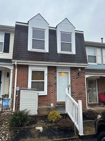 524 Timber Trl, Imperial, PA 15126
