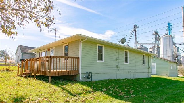 117 N  Boardman St, Pleasant Hill, MO 64080