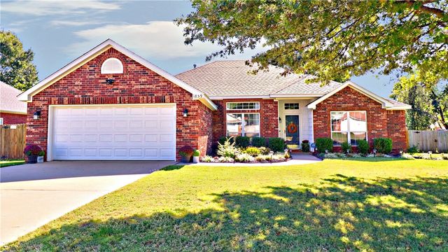1859 Lancaster Dr, Springdale, AR 72762