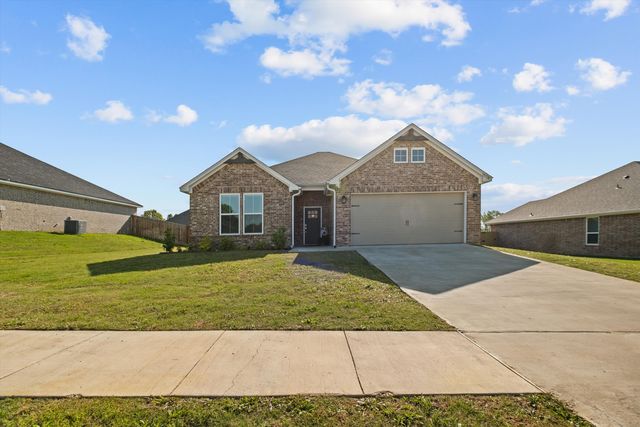 1520 Shug Ln, Lindale, TX 75771