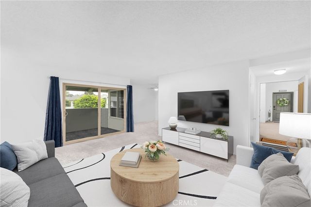 8777 Coral Springs Ct #7H, Huntington Beach, CA 92646