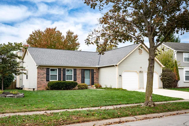 6833 Spruce Pine Dr, Columbus, OH 43235